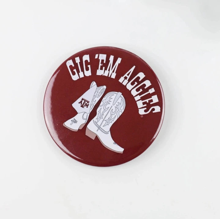 Gameday Button - Maroon Gig 'Em Aggies White Boots